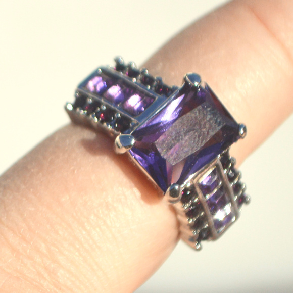 Jewelry - Purple Amethyst White Gold Fill 18k Ring Cocktail size 8 Dinner Lab Created Gift